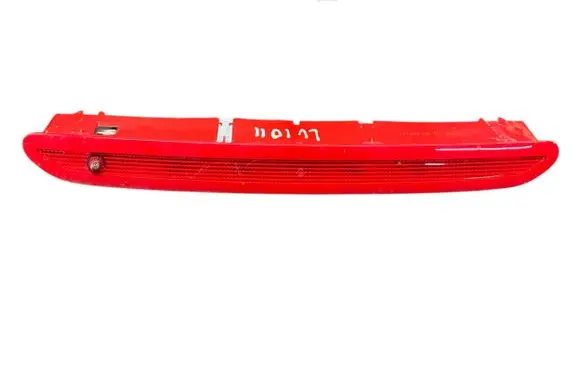 Volkswagen Touran II Third/center stoplight 1T0945087