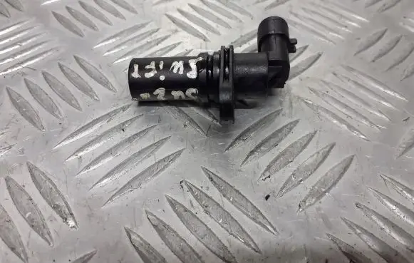 Suzuki Swift I Crankshaft position sensor 73502752