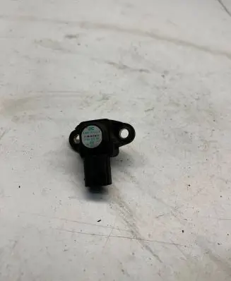 Mercedes-Benz C W204 Air pressure sensor A0061539728 0261230190
