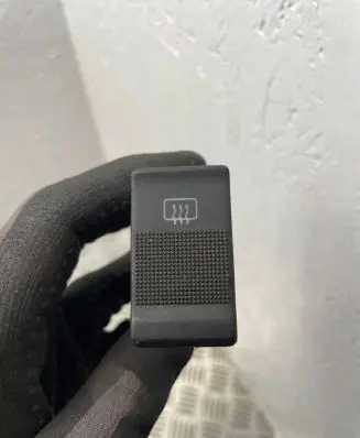 Audi A6 S6 C4 4A Windscreen/window heater switch 4A0941503B