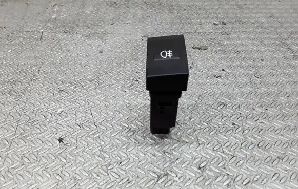 Fog light switch