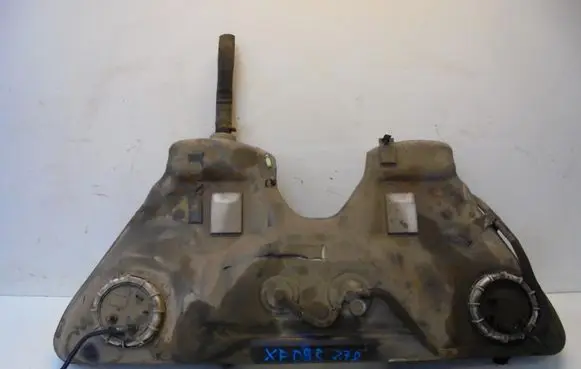 Jaguar XF X250 Fuel tank 