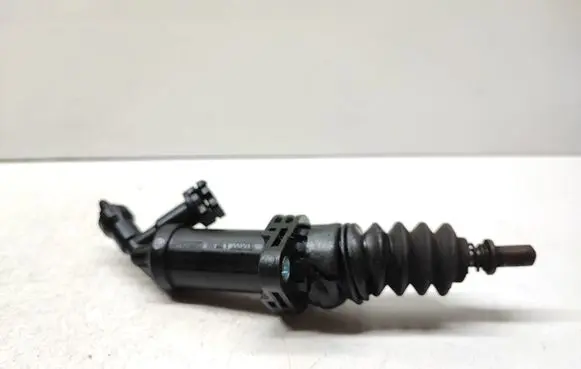 BMW 3 E90 E91 Clutch slave cylinder 6785964