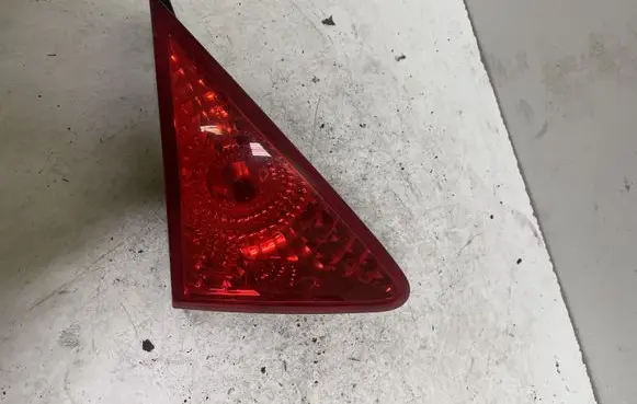 Peugeot 3008 I Tailgate rear/tail lights 26030104