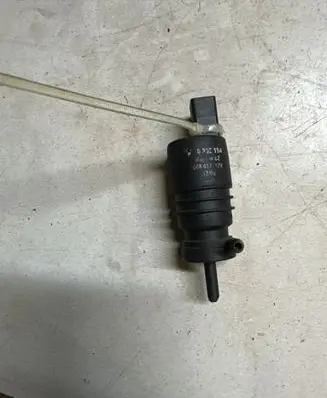 BMW 3 E90 E91 Windscreen/windshield washer pump 8362154 408017