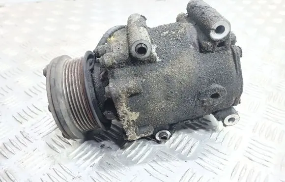 Ford Focus Air conditioning (A/C) compressor (pump)