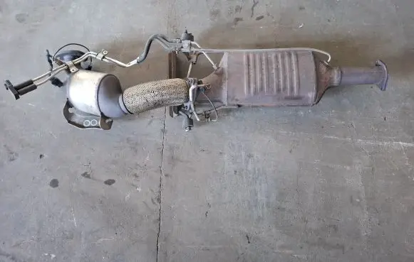 Volvo XC70 Catalyst/FAP/DPF particulate filter 30774491 2988984400