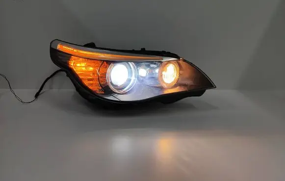 BMW 5 E60 E61 Headlight part 158762 15876201 7177734