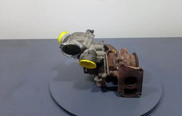 BMW X6 E71 Turbo system vacuum part 7808166