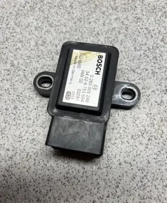 BMW 5 E39 ESP acceleration yaw rate sensor 34526753694