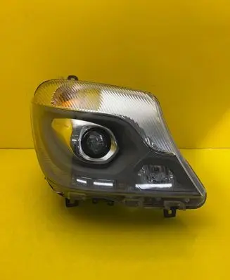 Mercedes-Benz Sprinter W906 Headlight/headlamp A9068206300