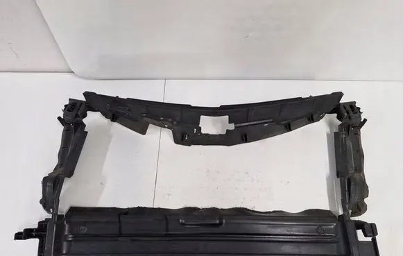 Renault Trafic III (X82) Brake cooling air channel/duct 93458667214765892R