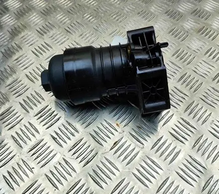 Porsche Cayenne (9Y0 9Y3) Oil filter cover 06M115401F