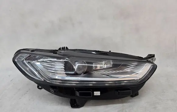 Ford Mondeo MK V Headlight/headlamp ES73-13D154-CD SPES73-13D154-CD