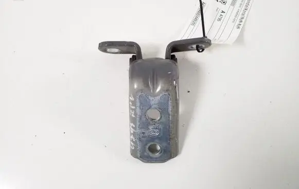 Hyundai Kona I Front door upper hinge 793102V000