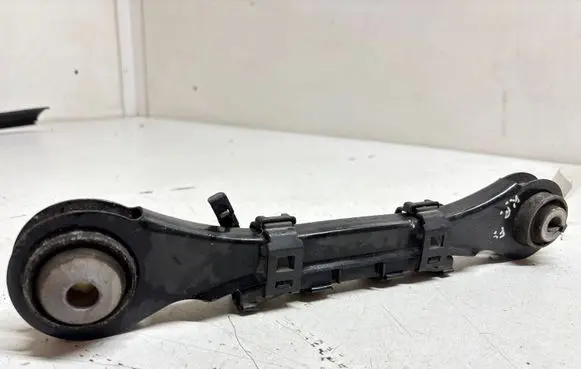 BMW 3 GT F34 Rear upper control arm/wishbone 6792519