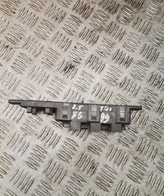 Audi A6 S6 C5 4B Fuse module 8l0941822a