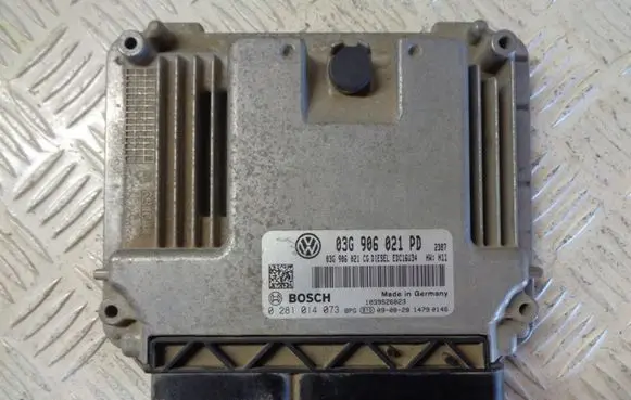 Volkswagen Caddy Engine control unit/module 03G906021PD