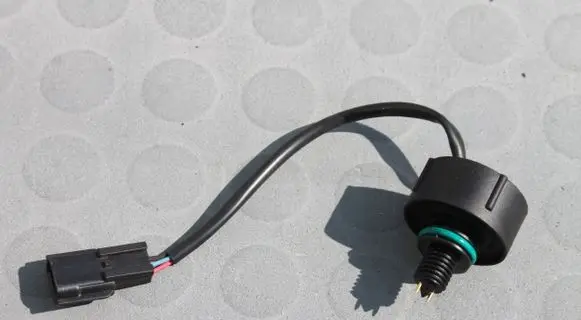 Suzuki Grand Vitara II In tank fuel pump screw locking ring/nut 17600468