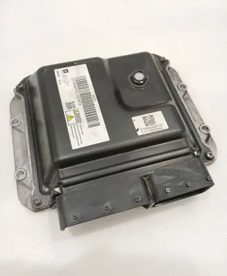 Opel Astra J Engine control unit/module 55577647