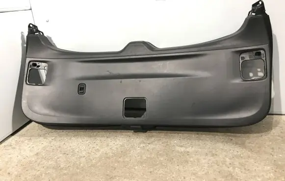 Subaru Forester SK Tailgate trim 94320SJ040VH