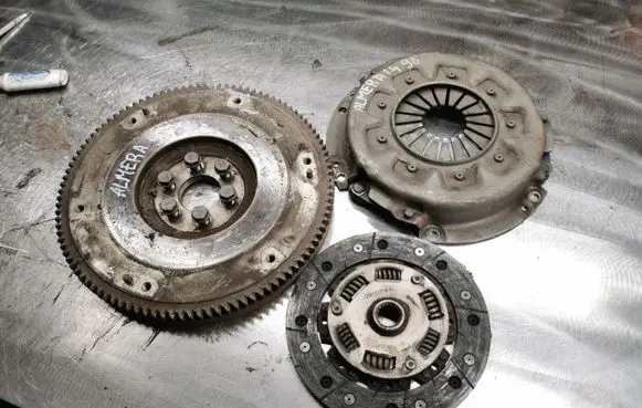 Nissan Almera Clutch set kit