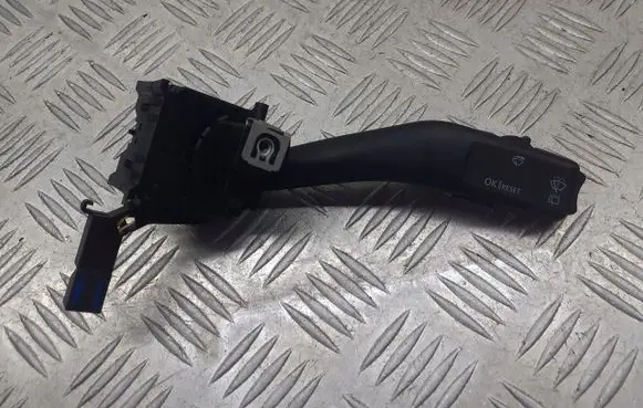 Audi A3 S3 8P Wiper control stalk 1K0953519A