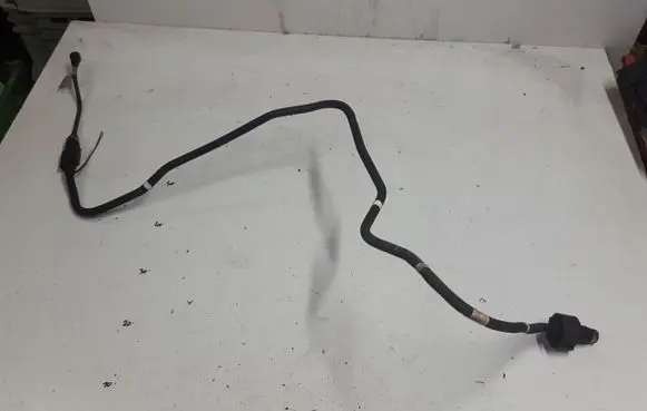 Audi A4 S4 B8 8K AdBlue supply pipe 8K0131987B