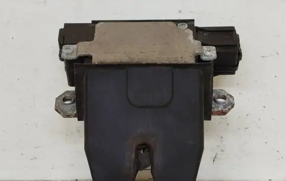Ford Galaxy Tailgate/trunk/boot lock/catch/latch 01041111905