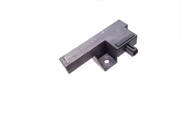 Audi A6 S6 C7 4G Keyless system antenna 8K0907247