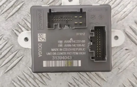 Volvo S60 Door control unit/module 31394043