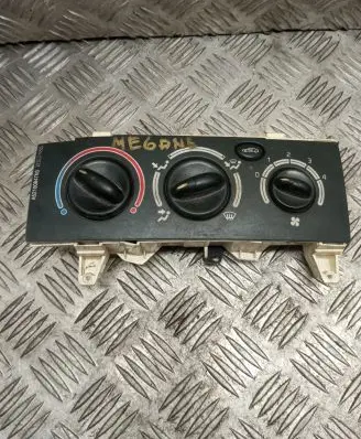 Renault Megane I Climate control unit