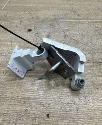 BMW 6 F06 Gran coupe Rear door hinge set 7185633