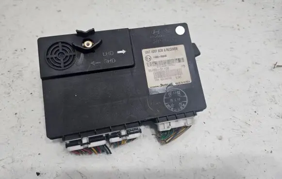 Antenna control unit