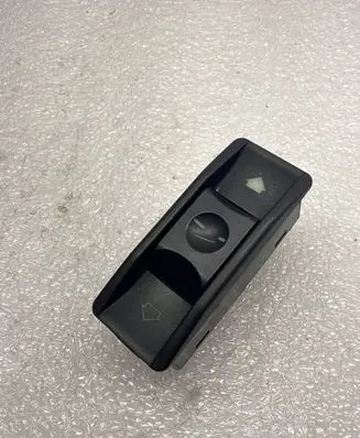 BMW 5 E34 Sunroof switch 1378862