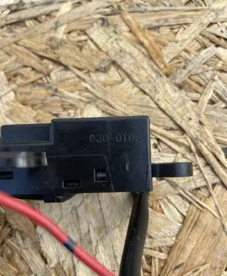Mazda 626 Cruise control switch 