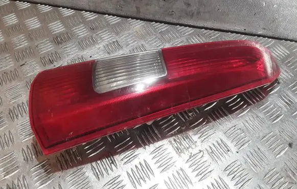 Volvo V70 Rear/tail lights 9154494