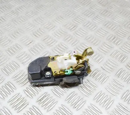 Jeep Commander Rear door lock