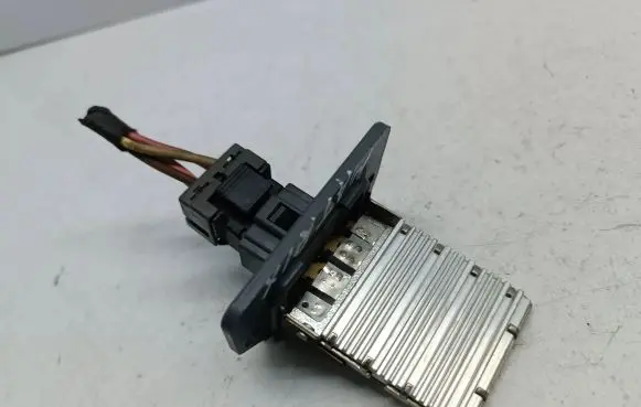 Hyundai Matrix Heater blower motor/fan resistor