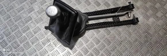 Jaguar XE Gear shifter/selector 22218