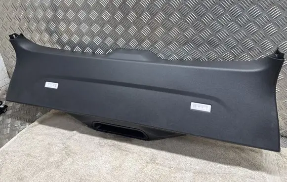 BMW X5 G05 Tailgate trim 7441636