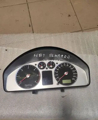 Seat Alhambra (Mk1) Speedometer (instrument cluster) 7M5920920N