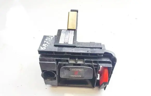 Volvo S40, V40 Seat back rest lock catch 8641848 8613632
