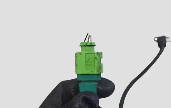 Audi Q5 SQ5 8R Detonation knock sensor 06E905377A