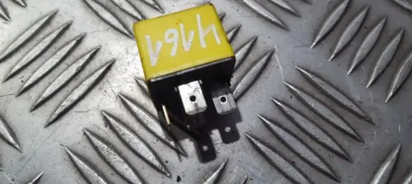 Peugeot 406 Other relay 03701