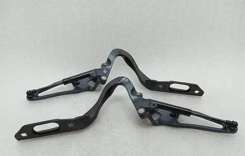 Aston Martin DB11 Tailgate/trunk/boot hinge