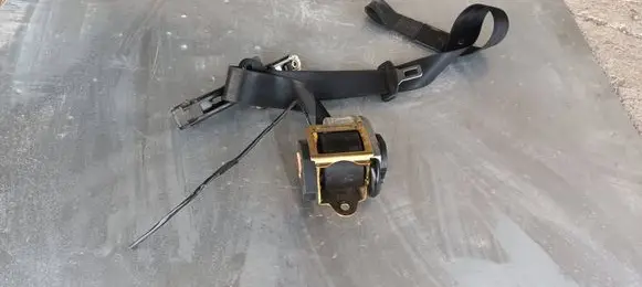 Audi A3 S3 8L Front seatbelt