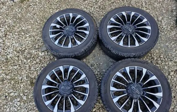 Fiat 500X R17 alloy rim 