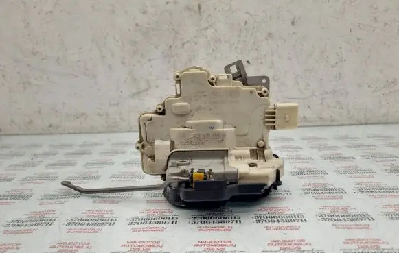 Seat Exeo (3R) Front door lock 8E1837016AA