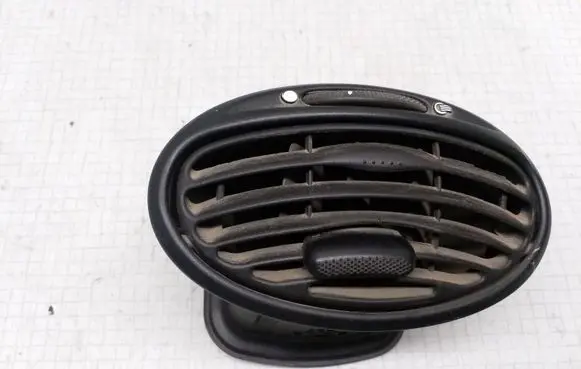 Ford Focus Dashboard side air vent grill/cover trim 98AB19893AKW